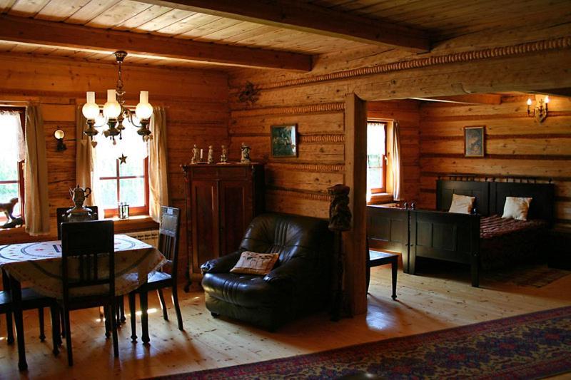 Dworek Mysliwski Laskowka  Buitenkant foto